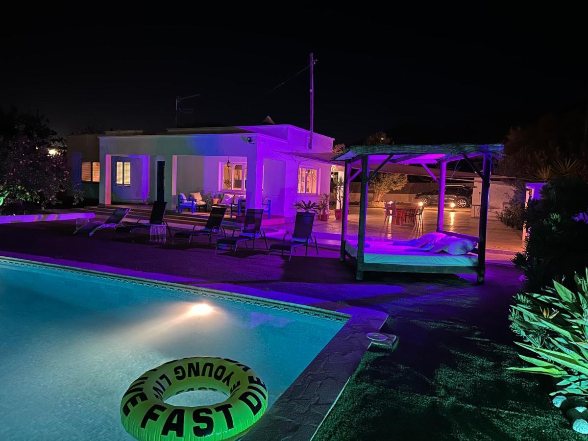 The Lovely Villa Ibiza Exterior photo